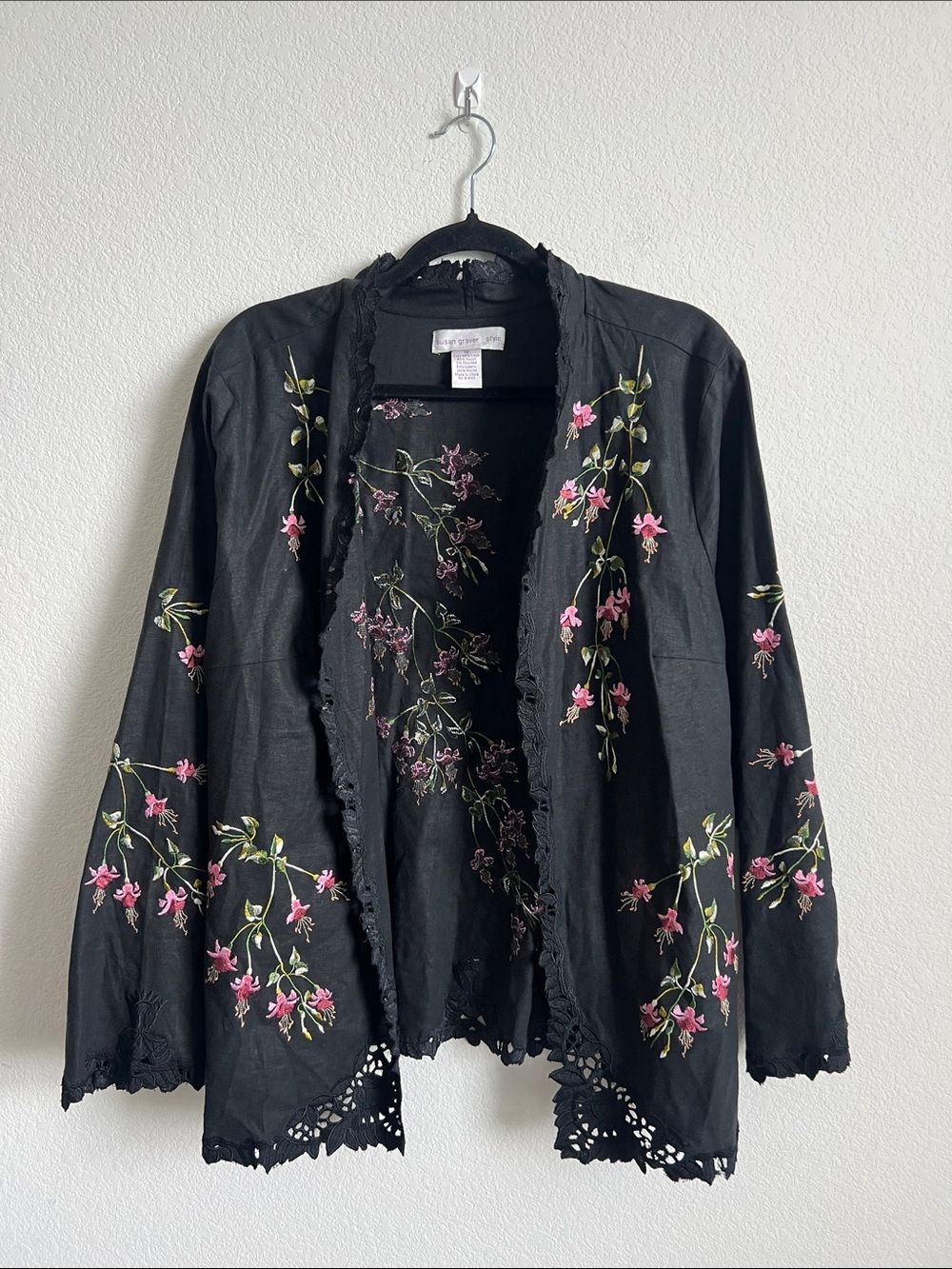 NWOT Susan Graver Black Open-Front Jacket Floral Embroidery size 1X Linen blend